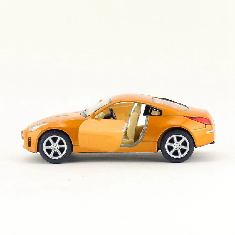 KINSMART литая модель из металла/Масштаб 1:34/Япония Nissan 350Z Классическая/оттягивающая игрушечная машинка/подарок для детей/образовательная коллекция