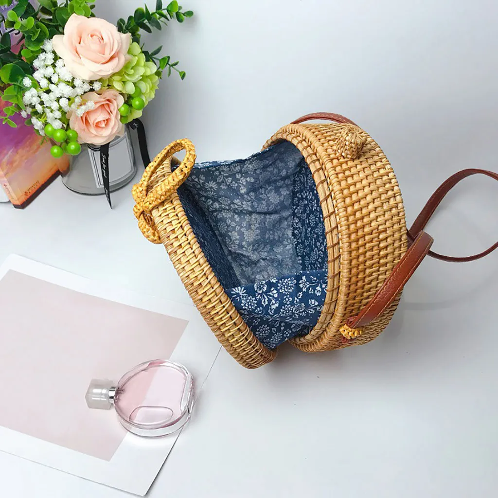 

38# Ladies Hand-woven Woven Bali Vintage Rattan Grass Beach Bag Messenger Bag Ring Stitching Design Bag Women Bag