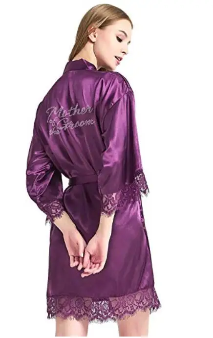 purple Mother of th Атласные свадебные халаты из искусственного шелка для невесты, белые халаты для невесты/халаты-кимоно, рисунок «Невеста» на спине - Цвет: purple Mother of th