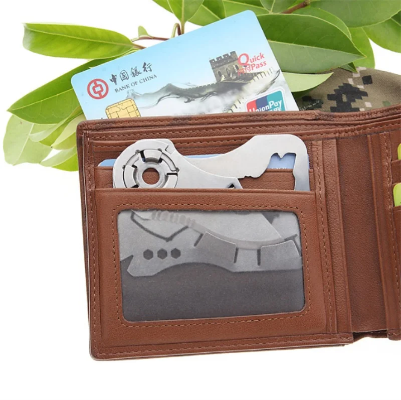 Outdoor Wallet Card Knife Portable Pocket ALL-in-One Tools Creative Wolf Head Multi-Function Stainless Steel Tool / 500pcs | Спорт и