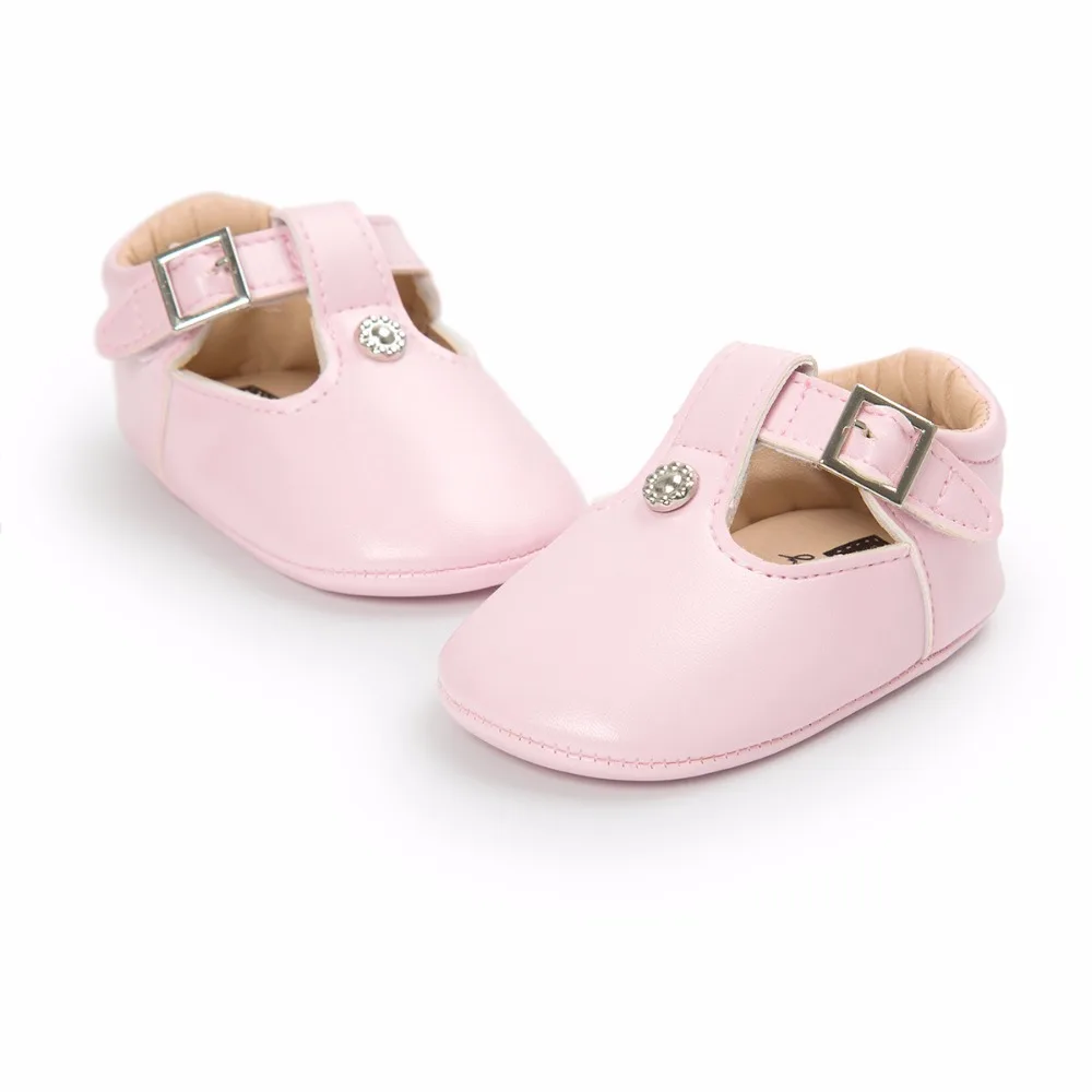 Обувь для маленьких девочек обувь новорожденных из искусственной кожи Мокасины