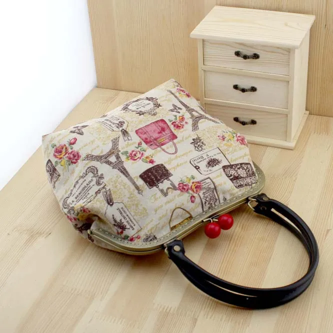 Ткань с принтом Эйфелевой башни для шитья и пэчворка | Дом сад