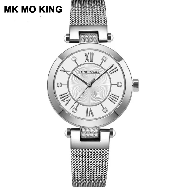 Брендовые ультра тонкие женские часы с бриллиантовым маленьким циферблатом 30 м