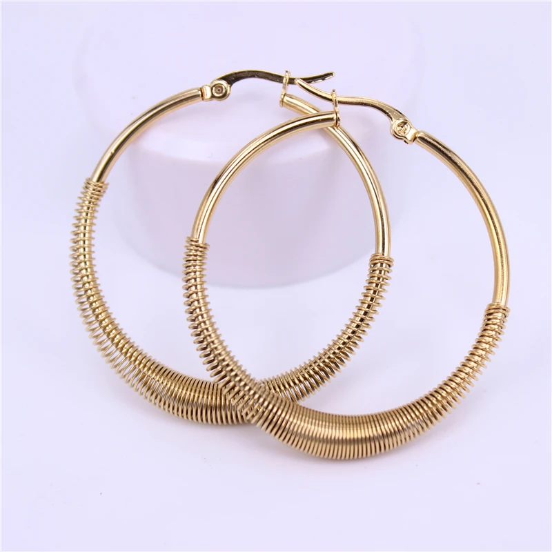 Gold color 40mm MGUB 30 мм 40 мм 50 мм весна круглый нержавеющая сталь Золото Серебро Цвет женские популярные ювелирные изделия серьги специальная LH534 - Окраска металла: Gold color 40mm
