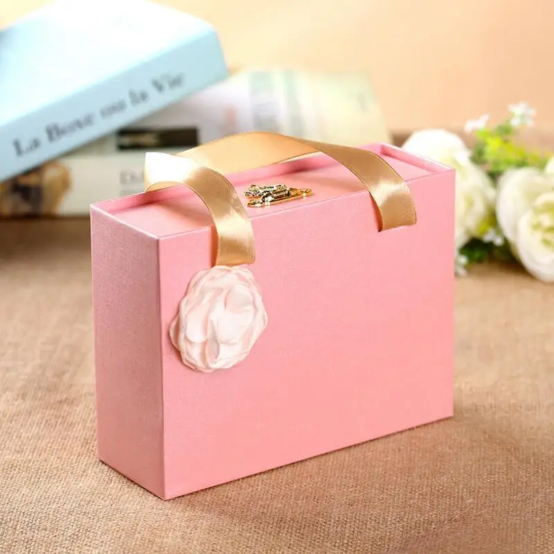 

Hand Wedding Candy Box Birthday Party Baby Shower Candy Handbag Gift Packaging Chocolate Boxes Baby Shower Favors