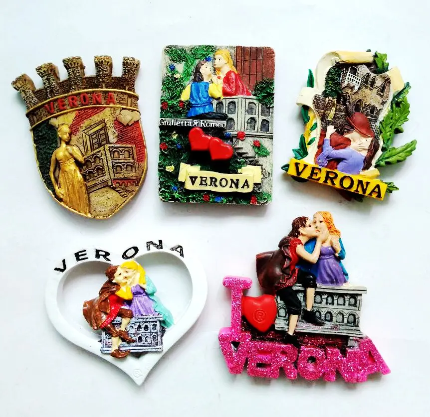Italy - Watch Juliet's Balcony In Verona 3D Fridge Magnets Travel Souvenir Refrigerator Magnetic Stickers Home Decortion