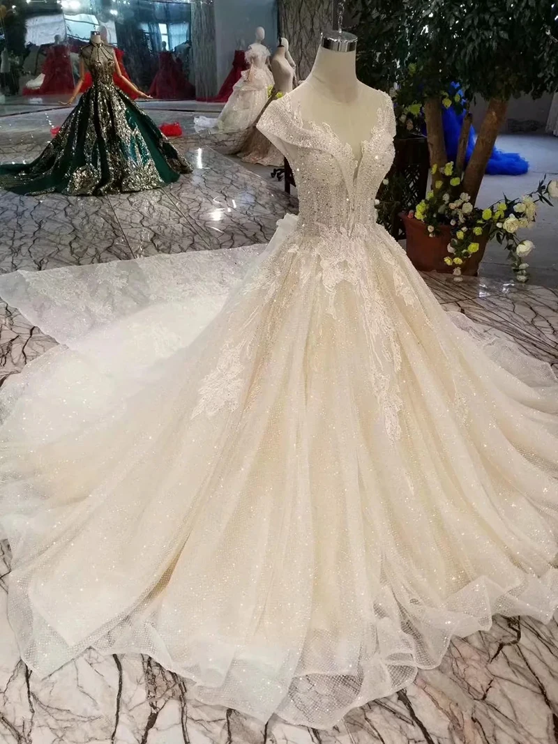 LSS321 свадебное платье с рукавами крылышками и стразами со съемным длинным шлейфом