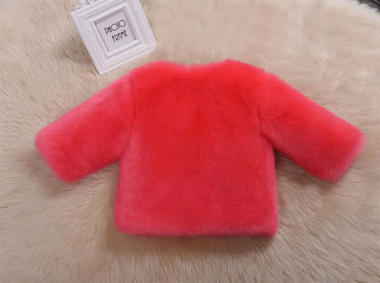 Kinder малыш мальчик детская одежда костюм Робокар roupas пальто с мехом vestido верхняя одежда для девочек Роскошная Меховая куртка платье плащ