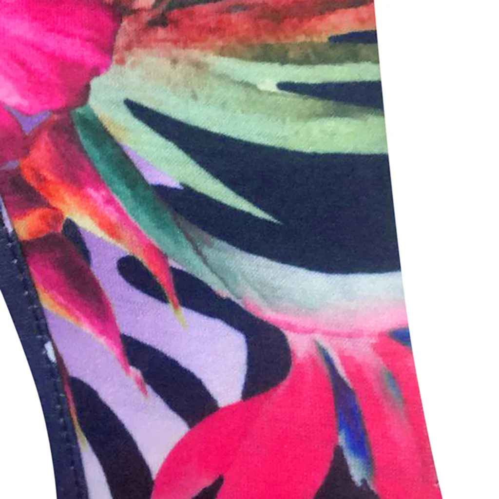 Женское облегающее платье мини-платье с принтом без рукавов и треугольным