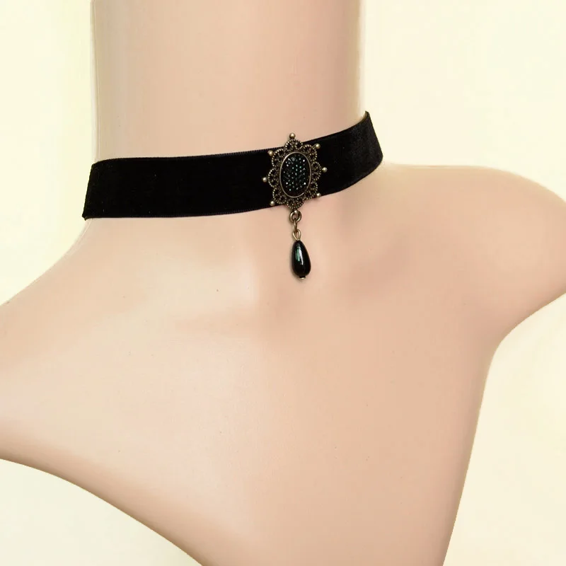 Женские Готический бронзовый сплав цветочный черный горный хрусталь бисера