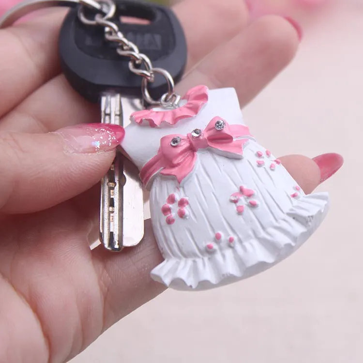Детские вечерние подарки для гостей-детский брелок девушек подарок на день