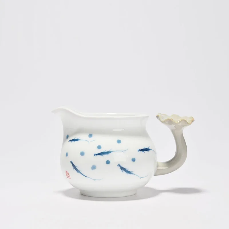 Керамика Цзиндэчжэнь расписанный вручную Карп под глазурью Lotus Handgrip фарфоровый