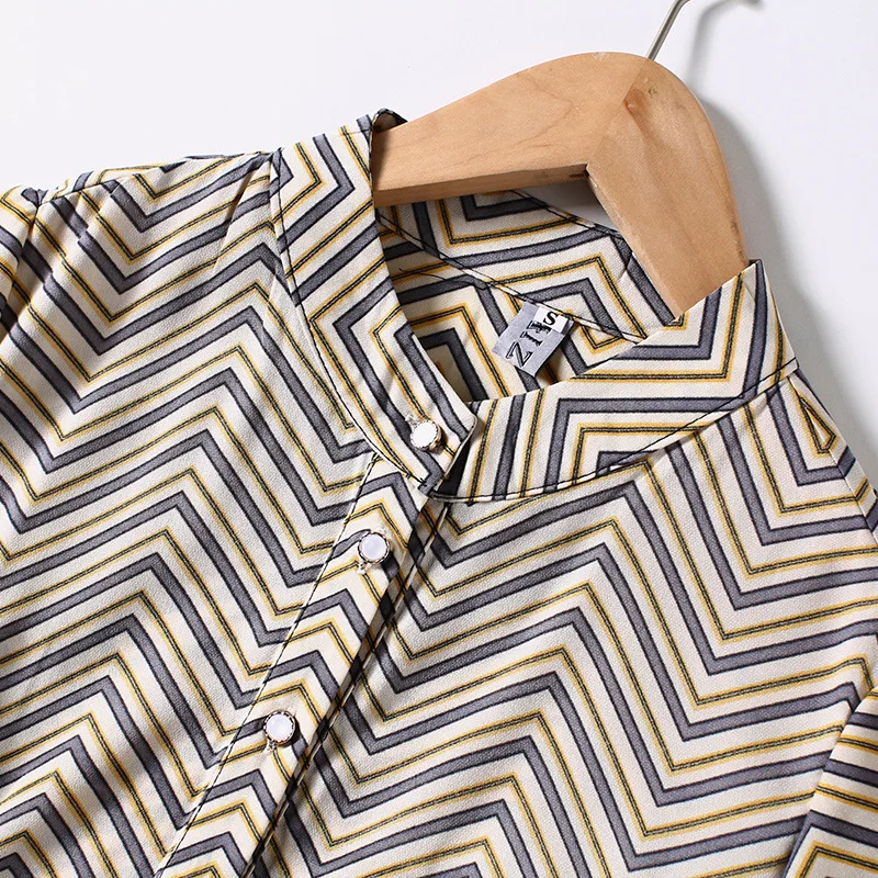 Женское офисное платье в полоску белое желтое серое Повседневное до середины