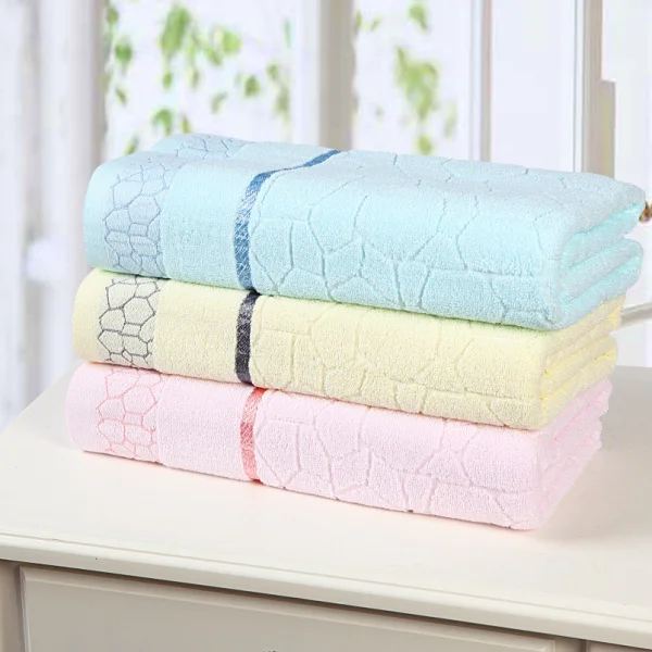 

Adult Bath Towel 3 Colors 70*140CM 350g Towel