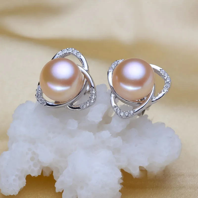 Серьги-гвоздики из серебра 925 пробы с натуральным пресноводным жемчугом |