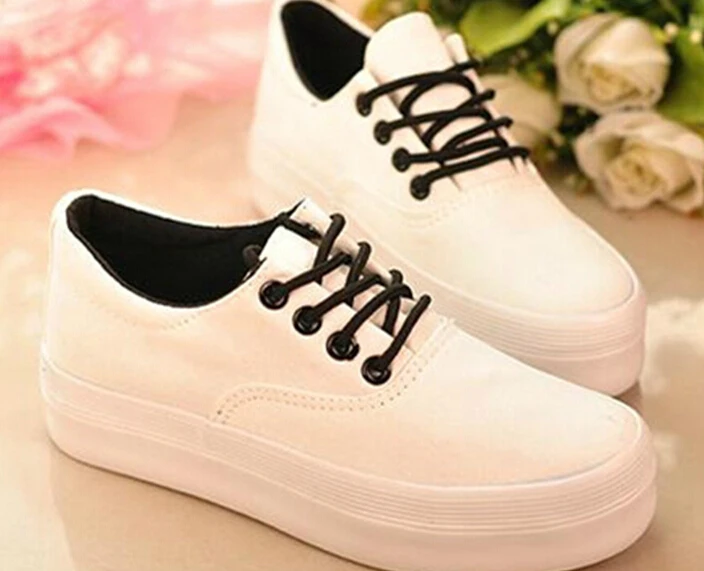 Однотонная Классическая обувь на платформе цвет черный белый женские кроссовки