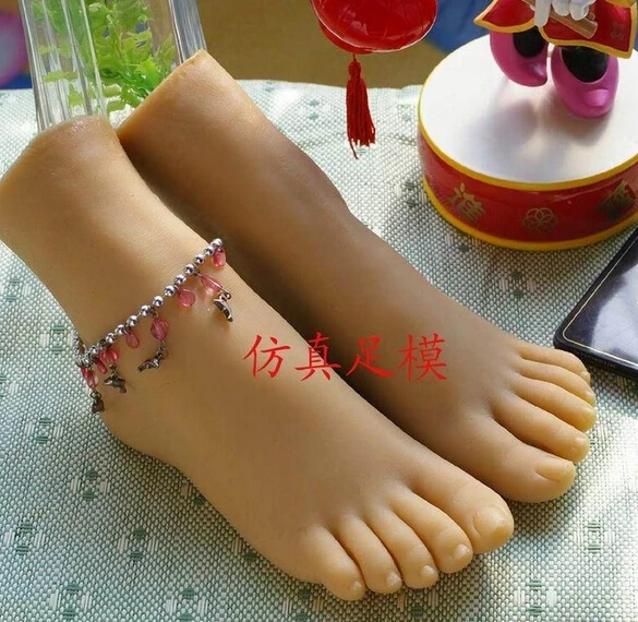 Full silicone doll/cyber skin/lifelike sex toys/foot fetish toys/silicone feet doll/soft mannequin/feet toy/human foot |