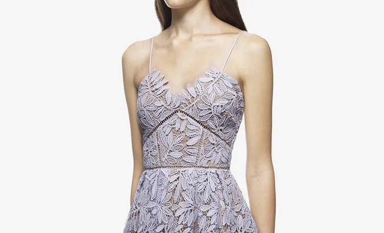 Платье кружевное вязаное крючком с V-образным вырезом | Женская одежда