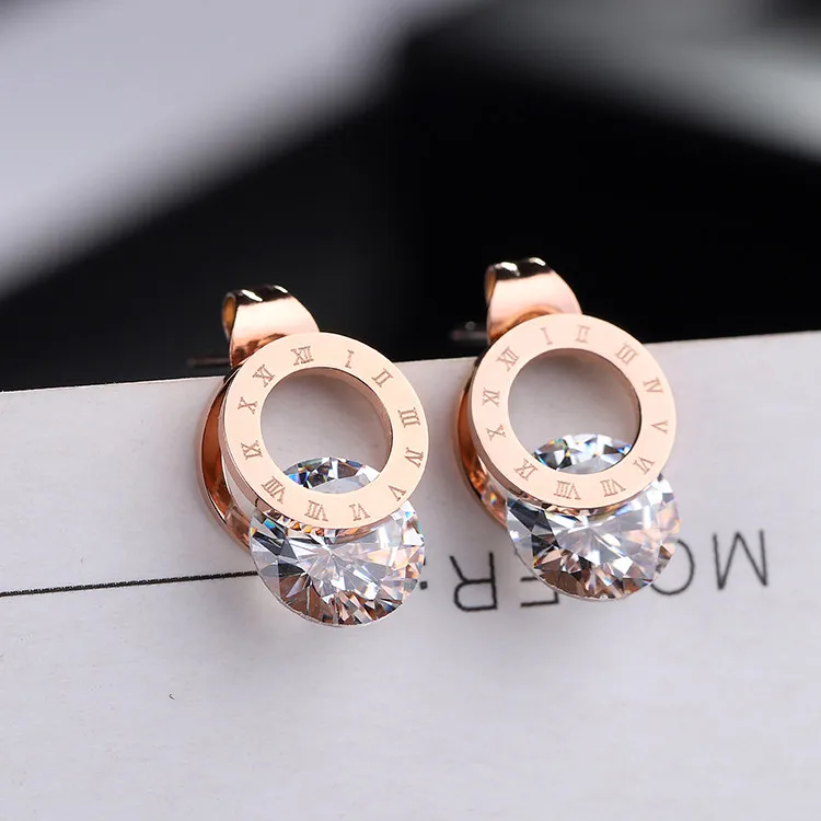 rose gold Yun ruo простые и модные женские римские сандалии; номер Циркон Стад серьги из розового золотистого цвета женский подарок на день рождения Титан Сталь ювелирных изделий никогда не увядает - Окраска металла: rose gold