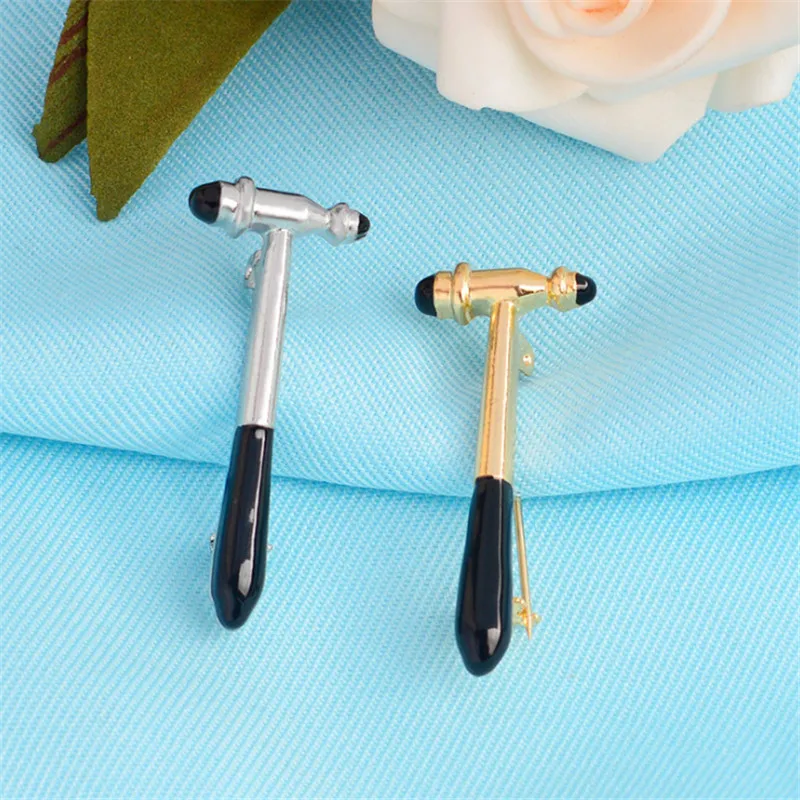 Black Enamel Pin Reflex Hammer Brooch Jewelry Doctor Nurse Medical School Graduation Student Unisex Gift Badge On A Backpack