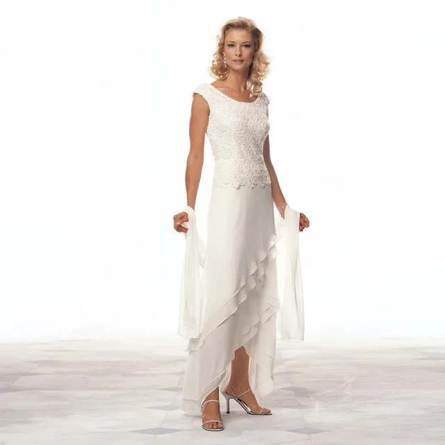 С Высоким Воротником Кружева Чай Длина Мать Невесты Платья Многоуровневое Ruffles