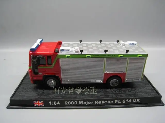 Флэш игрушки AMER 1/64 Модель 2000 для крупной спасательной команды FL 614 UK Fire Engine литые