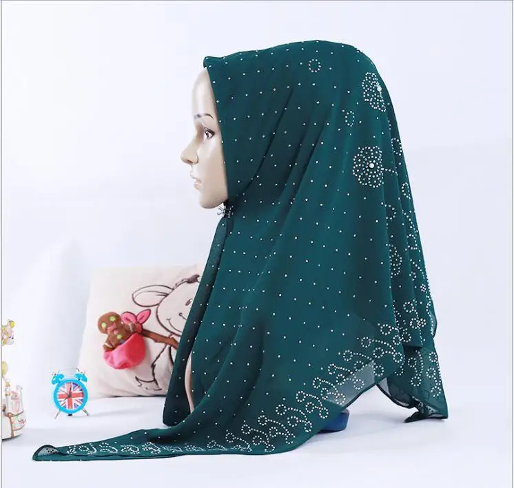 C9 dark green 105*105 см пузырьковый шифон квадратные мусульманские шарфы женские простые цвета мусульманский платок с стразы жемчужный Декор Арабская шаль - Цвет: C9 dark green