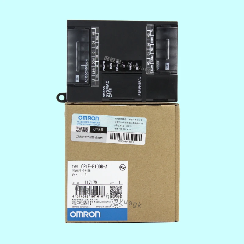 Фотообои оригинальные новые электронные контроллеры Omron | Инструменты