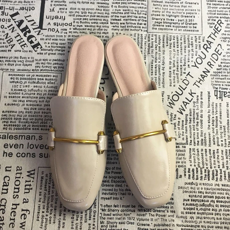 Блестящие металлические украшения шлёпанцы квадратный носок открытый zapatos de mujer без каблука Босоножки на каблуке большой размеры женская летняя кожаная обувь