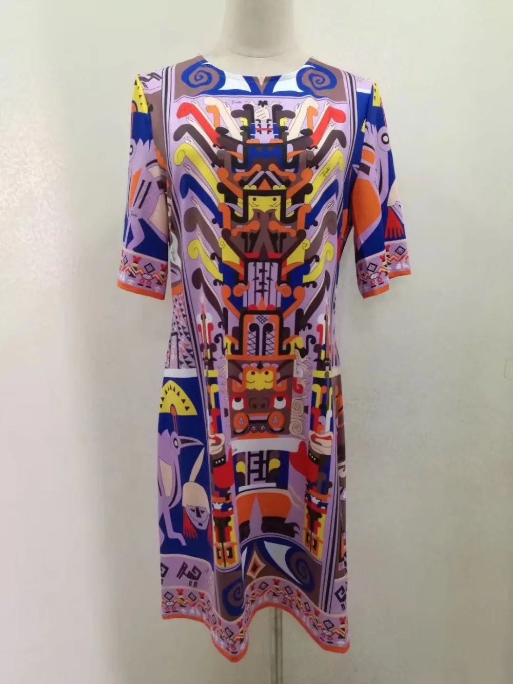 Женское дизайнерское платье с коротким рукавом эластичное шелковое