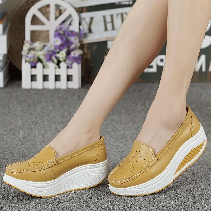 ROLCCGIO Fashion Sneakers loss Weight Women Swing Genuine Leather Fun Solid Breathable Platform Wedges Shoes | Обувь
