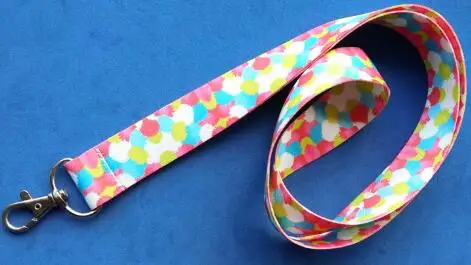 Rainbow 1 шт. Камуфляжный/радужный ремешок для ключей с брелоком армейский зеленый мобильный шейный ремень Камуфляжный держатель для ID бейджа 1 дюйм Ширина - Цвет: Rainbow