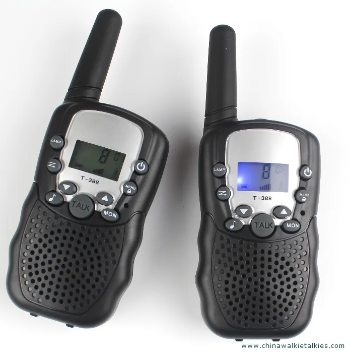 Портативные рации T388 PMR446, 2 шт., мобильное радио, коммуникатор, VOX FRS/GMRS, рация, радио, светодиодный фонарик, вилка зарядного устройства для ЕС и... от AliExpress WW