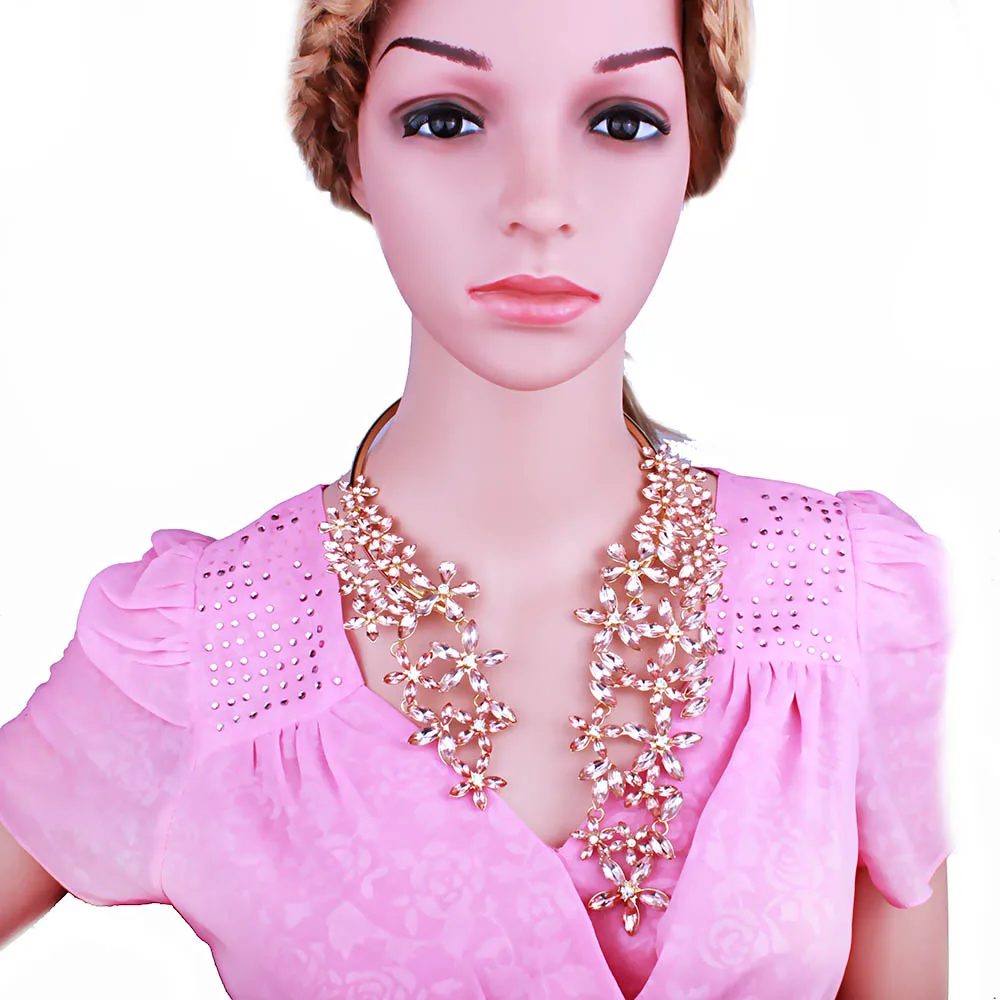 Trendy Jewelry Crystal Glass Flowers open Choker Necklace Statement torques Necklace for Women
