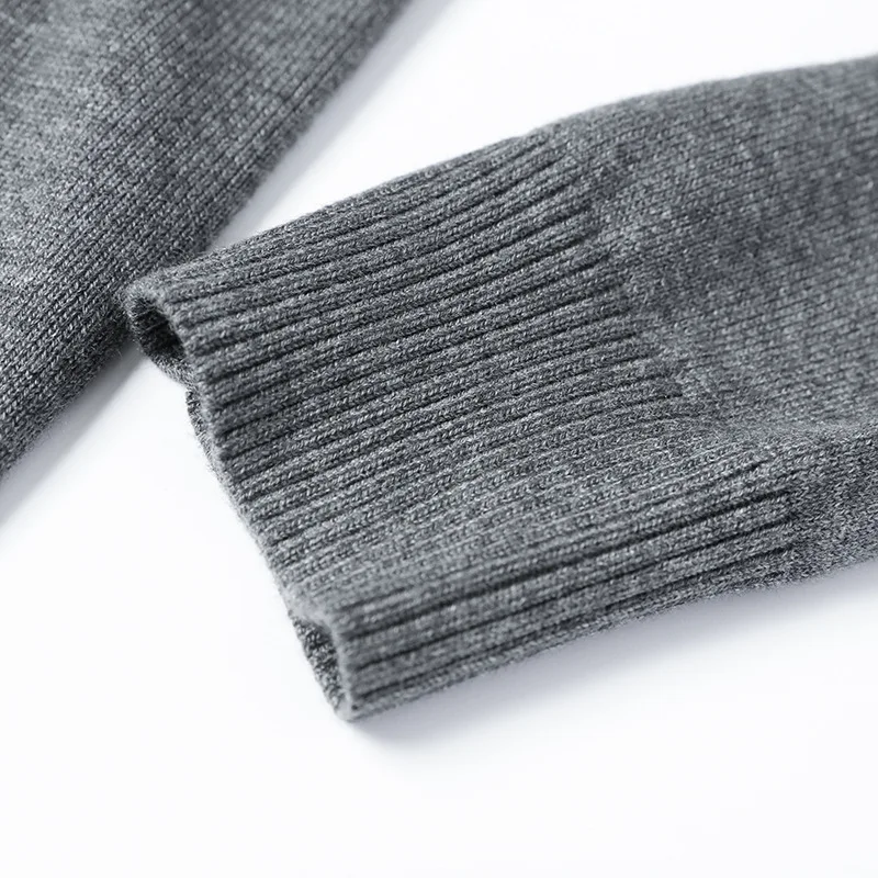 Cotton sweater men's winter turtleneck Long sleeve sweater Thicken Solid color sweater cotton slim bottoming shirt 033