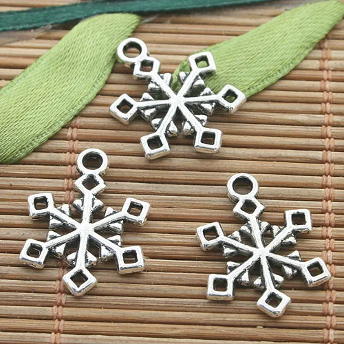 

40pcs dark silver tone snowflake charms h3228
