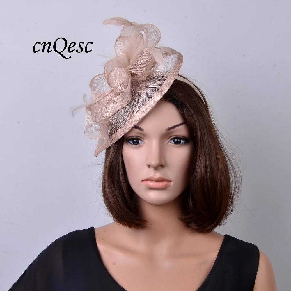 Оптовая продажа новых бежевых шляп sinamay для свадьбы женская шляпа Ascot гонки