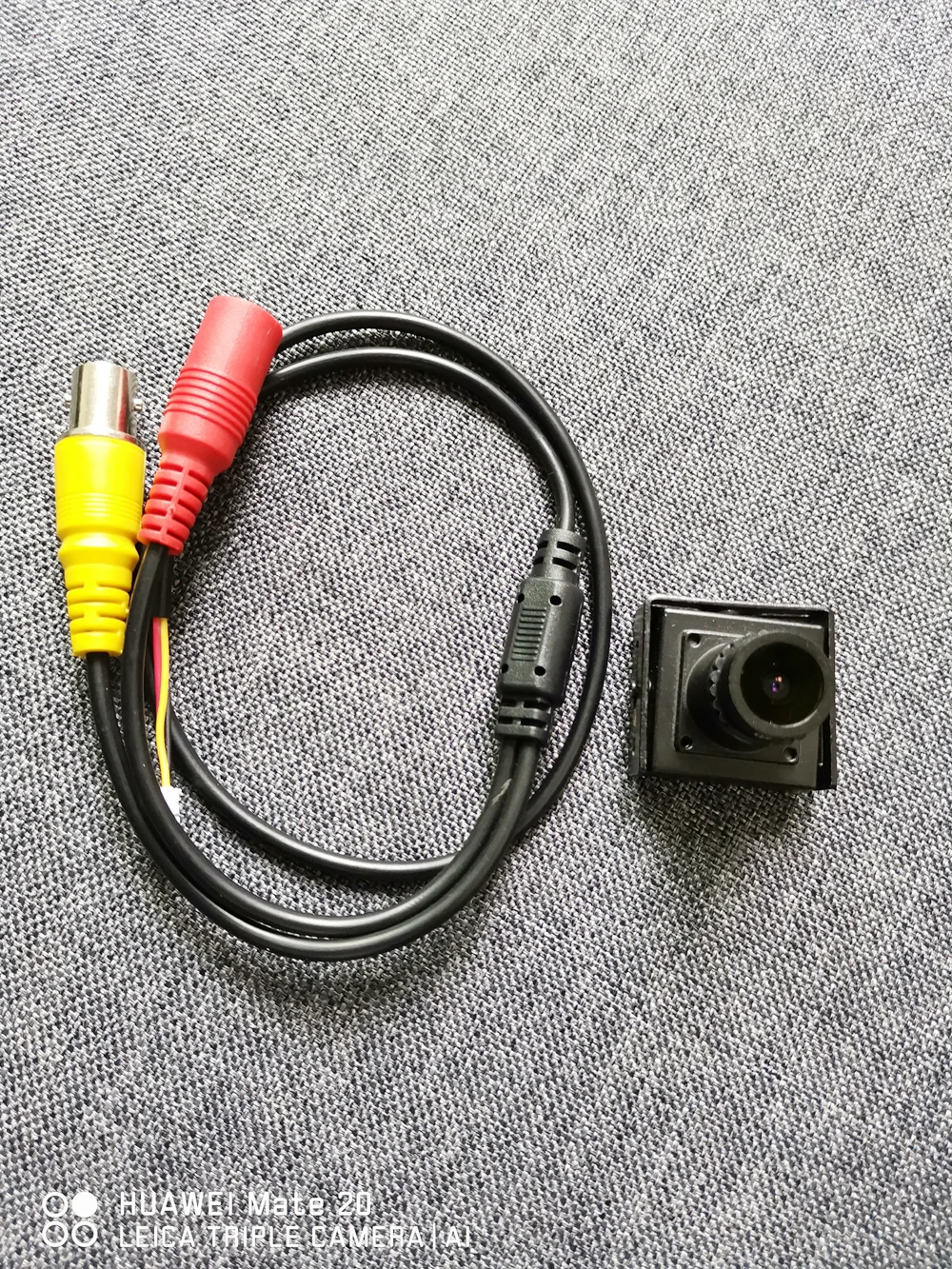 

Цветная мини квадратная мини-камера SONY CCD 700TVL с высоким разрешением, 2,5 нм, объектив мм, камера Nextchip DSP