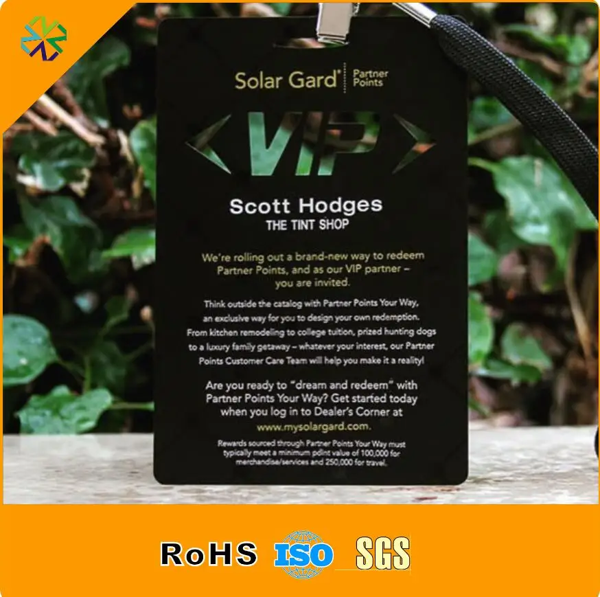 100 шт Черный изготовленный на заказ металл дизайн визитной карточки шаблон