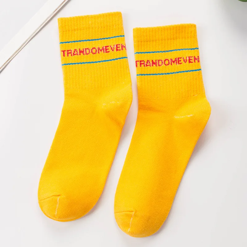 

Popular Socks Women Cotton Cartoon Print Breathable Keep Slim Sock Elasticity Anti-friction Streetwear Girl Mid Socks