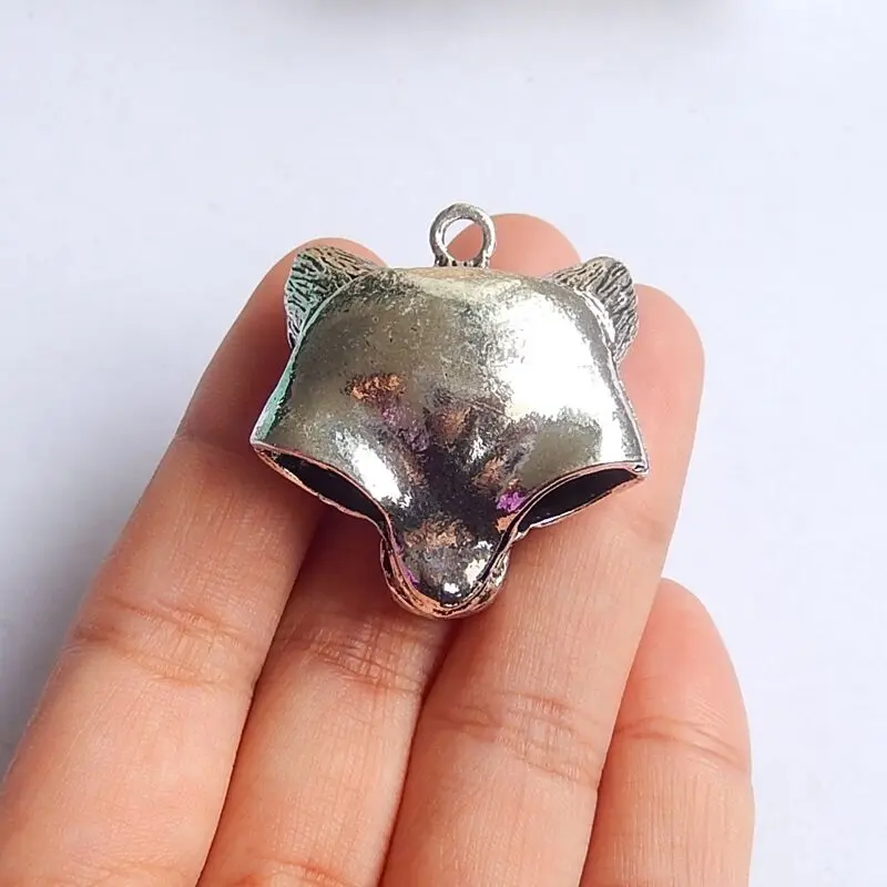

Hot Sale!! 1pcs Wolf pendant charm, Jewelry Making Findings, Vintage Style Wolf pendant Charms, DIY Supplies,35x32x10mm