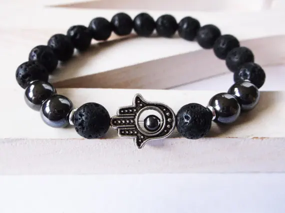 Браслет из гематита и лавовых камней. натурального камня. Духовная защита. mala для