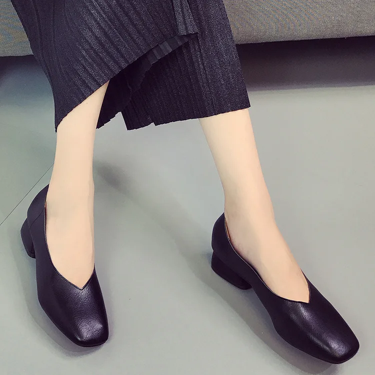 2019 тонкие туфли на толстой подошве женские с закрытым носком в стиле ретро