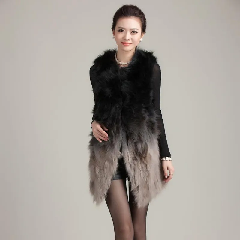 Осенне зимний женский жилет из натурального меха енота меховой с галстуком