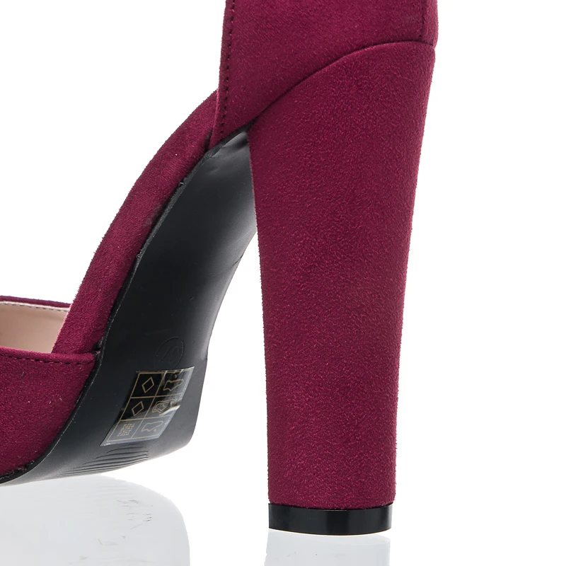 Roadtrack острый носок Пряжка на щиколотке ремень Твердые из замши и флока Компактные