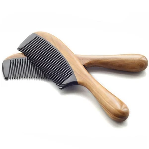 Профессиональная щетка для волос ручной работы, натуральный расчески из бычьего рога зеленый гребень из сандалового дерева