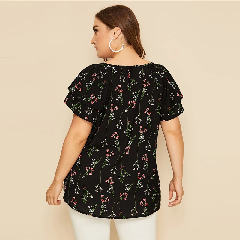 SHEIN размера плюс колье на шее многослойное платье с оборками на рукавах, ботанический Блуза Топ Для женщин летние Повседневное Цветочный принт вырезами блузки