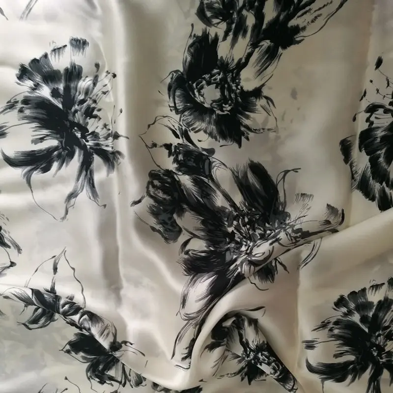 Free Shipping 100% Mulberry Silk Fabric New Style Charmuse For Bedding Dress Scarf Pillowcase ls0114-5 | Дом и сад
