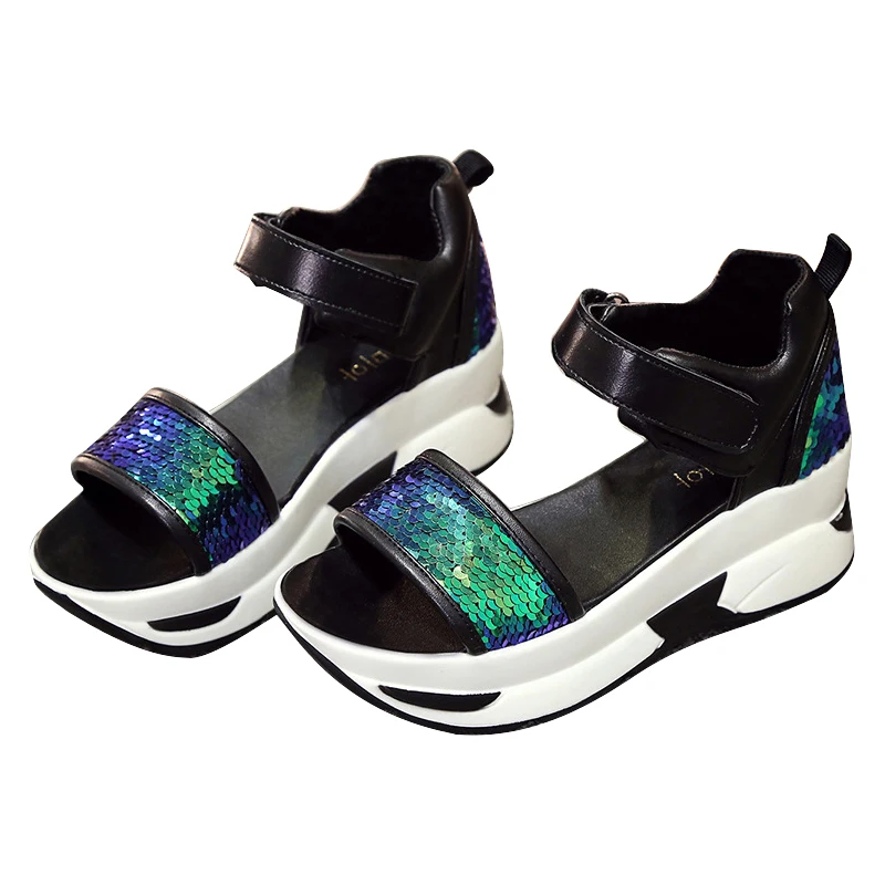 Женские туфли 2018 новый стиль блестящая искусственная кожа с пряжкой открытые