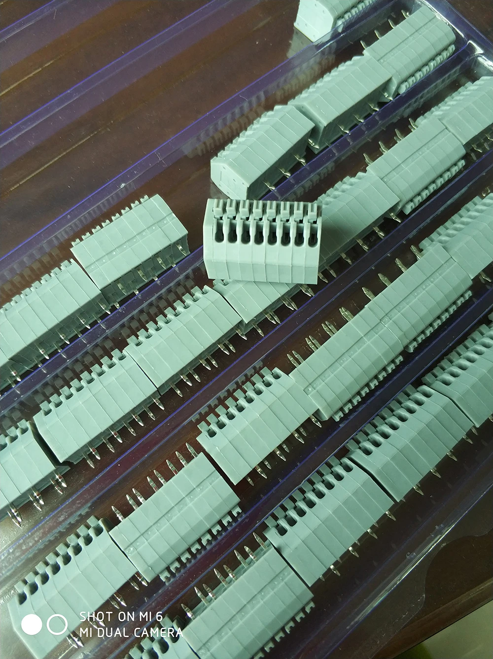 Печатная плата пружинный клеммный блок 2,54 мм шаг, ELT250-2.54, IEC250V2A CE Rohs UL300V2A 24-20AWG